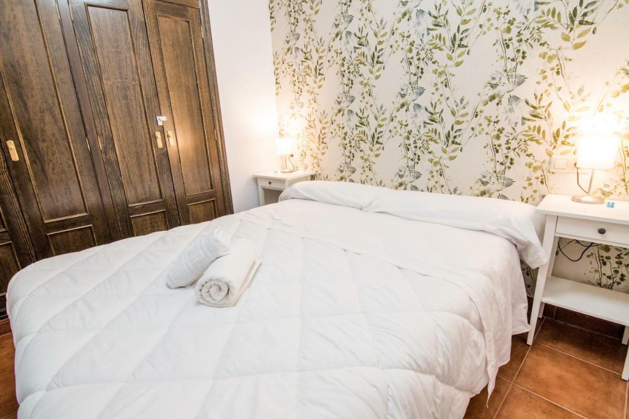 Tuguest Plaza Nueva Apartment Granada Exteriör bild