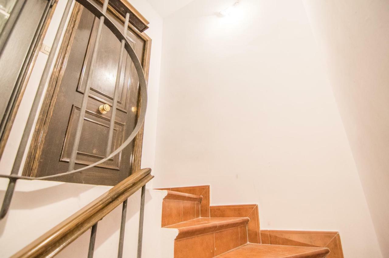 Tuguest Plaza Nueva Apartment Granada Exteriör bild